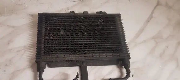 Jeep Grand Cherokee (WJ) Engine oil radiator 