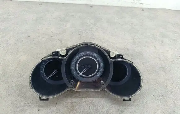 Citroen C3 Speedometer (instrument cluster) 