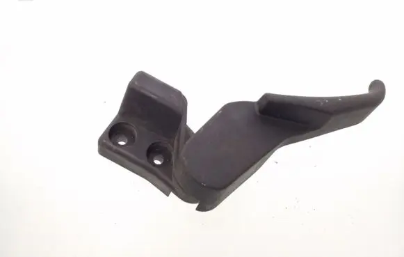 Volkswagen PASSAT B5 Engine bonnet (hood) release handle 3B1823533