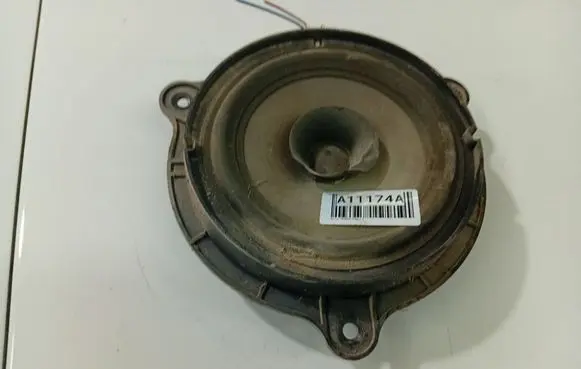 Nissan Primera Front door speaker 28156AV700