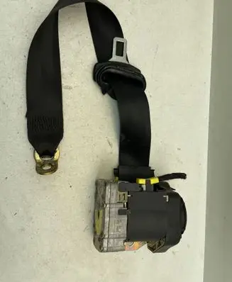 Audi A3 S3 8L Front seatbelt 041200554407516
