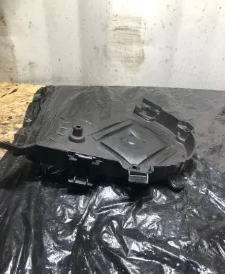 Citroen C4 I Timing belt guard (cover) 9651560 PA6WD20