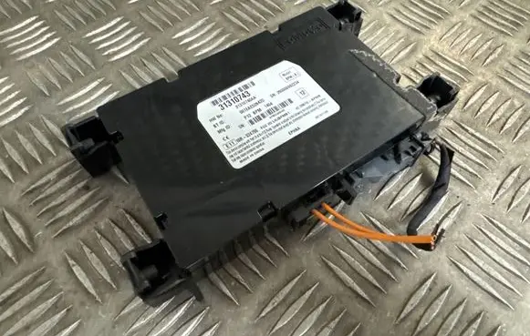 Volvo XC90 Bluetooth control unit module 31310743 A131074 001EAE52642D
