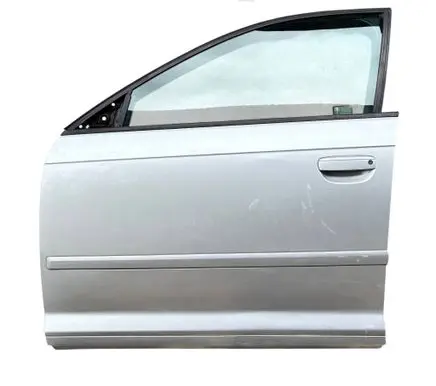 Audi A3 S3 8P Front door 8P4831051A 8P4837629