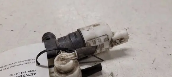 Citroen C4 I Windscreen/windshield washer pump 9632984980