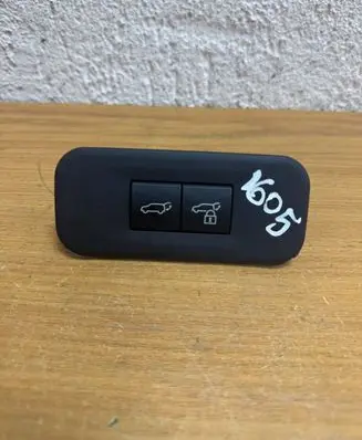 Lexus NX Tailgate opening switch 8494178010 1605
