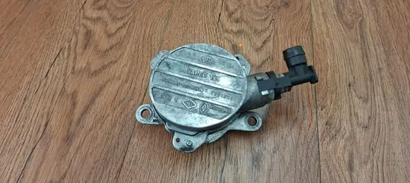 Renault Vel Satis Vacuum pump 8200102535