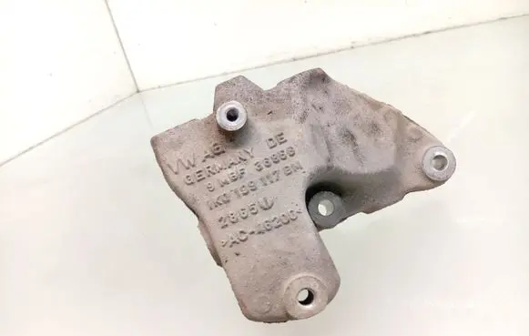 Volkswagen Golf VI Gearbox mounting bracket 1K0199117BM