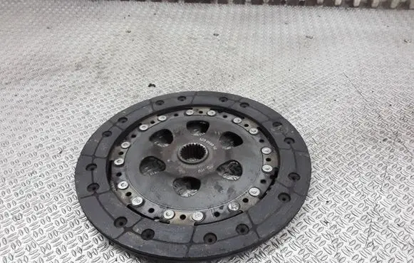 Ford Focus Clutch pressure plate 323059910