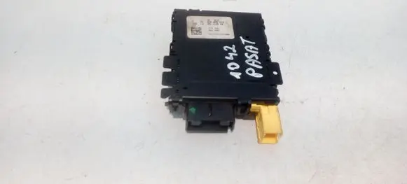 Volkswagen PASSAT B6 Power steering control unit/module 3C0953549J