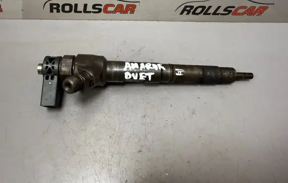 Volkswagen Amarok Fuel injector 04L130277E