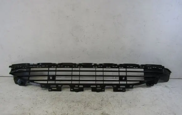 Audi Q4 Sportback e-tron Front bumper lower grill 89A807683