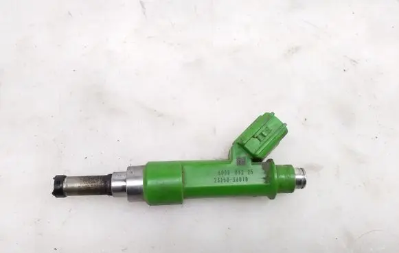 Toyota Camry Fuel injector 2325036010