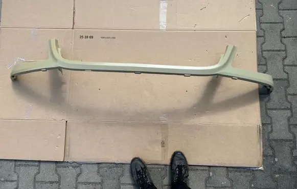 Mercedes-Benz Sprinter W906 Front bumper upper radiator grill A9066200024