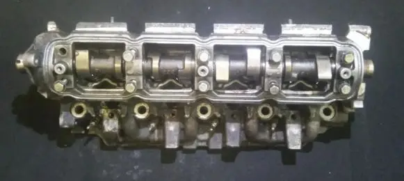 Renault Laguna II Engine head 