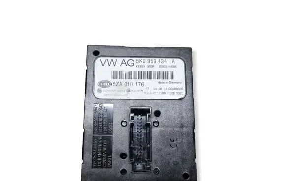 Audi A1 Keyless (KESSY) go control unit/module 5K0959434A 010176