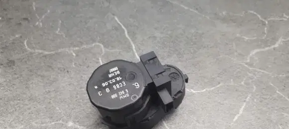 BMW 5 E60 E61 A/C air flow flap actuator/motor 6942990
