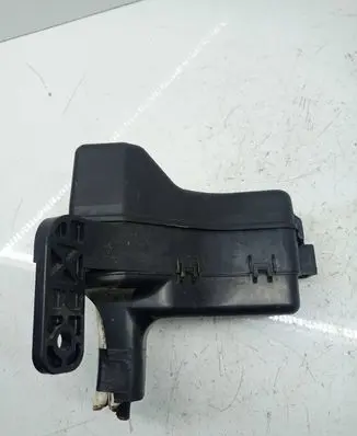 Toyota Corolla Verso AR10 Fuse module