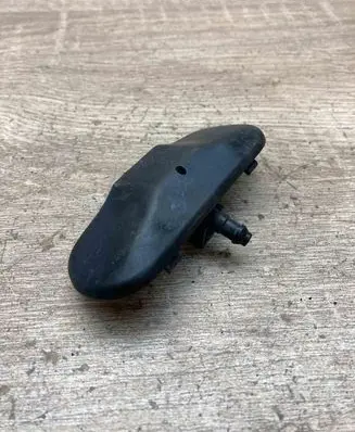 Volkswagen Golf VII Windshield washer spray nozzle 5M09559850