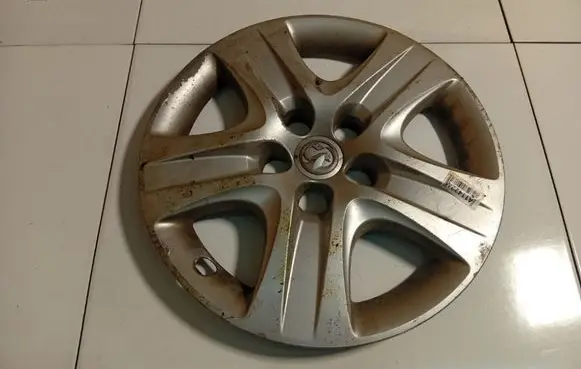 Opel Insignia A R17 wheel hub/cap/trim 13312568