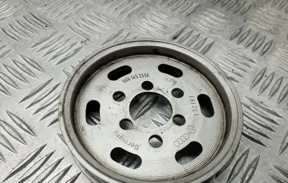 Seat Exeo (3R) Power steering pump pulley 06H145255E