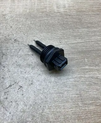 Volkswagen Jetta II Coolant level sensor 5B0919372