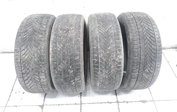 Volkswagen Golf II R16 winter tire 20555R16 TRACMAX TRACSAVER