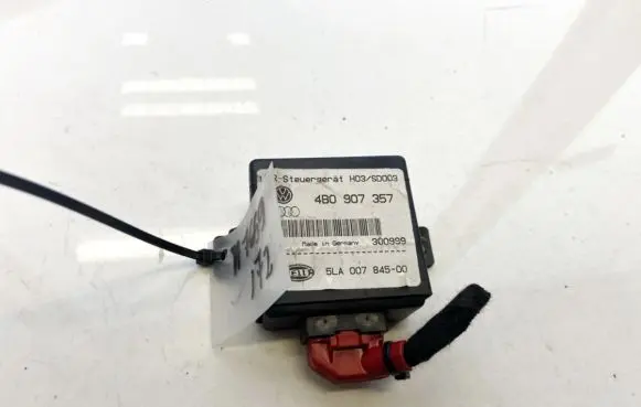 Audi A6 S6 C5 4B Light module LCM 4b0907357 300999