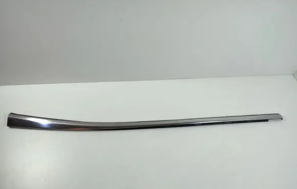 Citroen C5 Aircross Rear door glass trim molding 9819800077