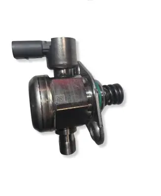 Mercedes-Benz C W205 Fuel injection high pressure pump 0261520342