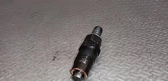 Hyundai H-1, Starex, Satellite Fuel injector