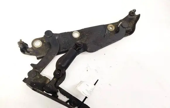 Jaguar XF Tailgate/trunk/boot hinge 