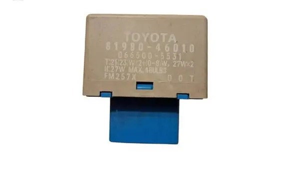 Toyota Prius (XW20) Hazard warning light relay 8198046010 0665005531
