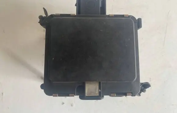 Volkswagen Golf VII Distronic sensor radar 5Q0907561D 0203300238 5Q0907572D