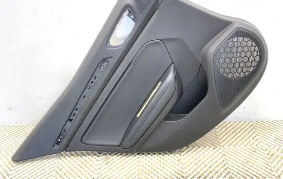 Renault Megane IV Rear door card panel trim