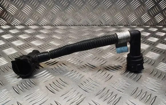 Opel Insignia A Engine coolant pipe/hose 55566096