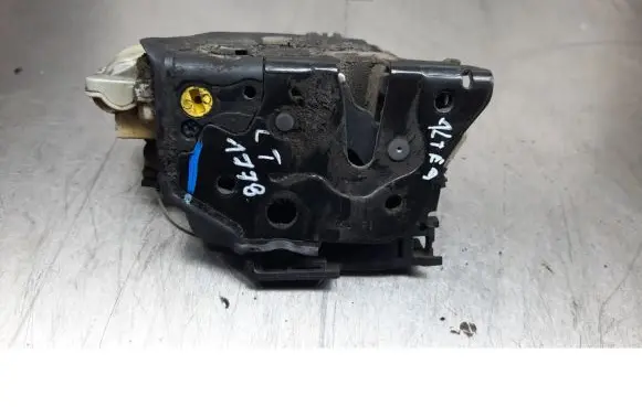Seat Altea XL Rear door lock