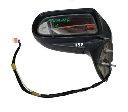Mazda Premacy Front door electric wing mirror E13010089