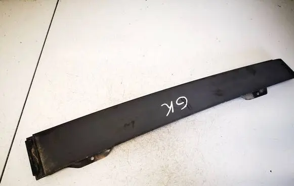 Volkswagen Touran I Rear door glass trim molding 1T0839889