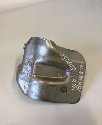 Nissan Qashqai J12 Heat shield in engine bay 