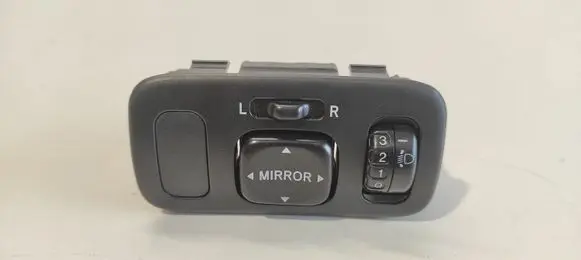 Toyota Yaris Wing mirror switch 5472U42 5250U42