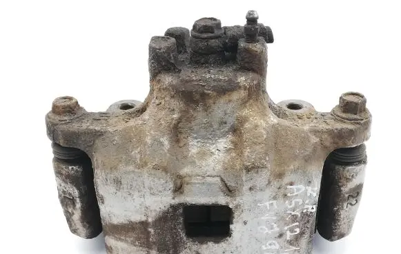 Front brake caliper