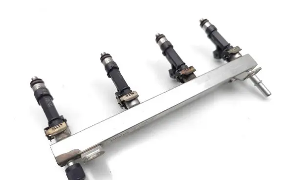 Opel Corsa D Fuel injectors set 0280158181 0280151239 55562258