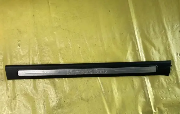 Mercedes-Benz B W245 Front sill trim cover A1696801174