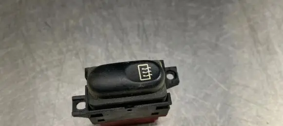 Renault Kangoo I Windscreen/window heater switch 8200434708