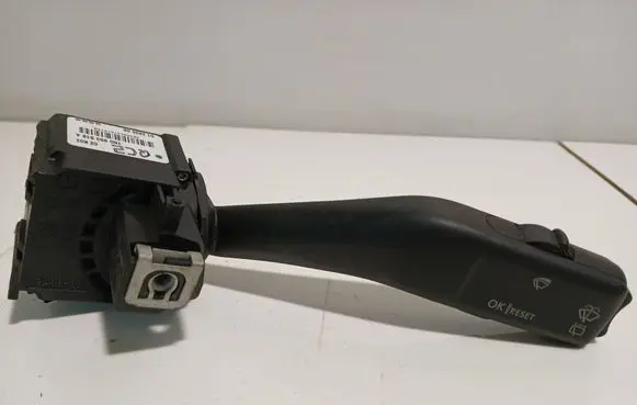 Volkswagen Touran I Wiper control stalk 1K0953519A 01203506 20350641615158