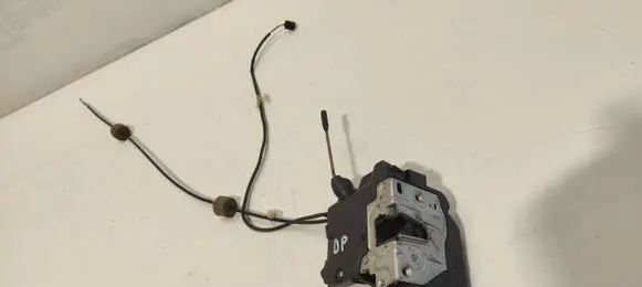 Mercedes-Benz CLK A209 C209 Front door lock 004138112633