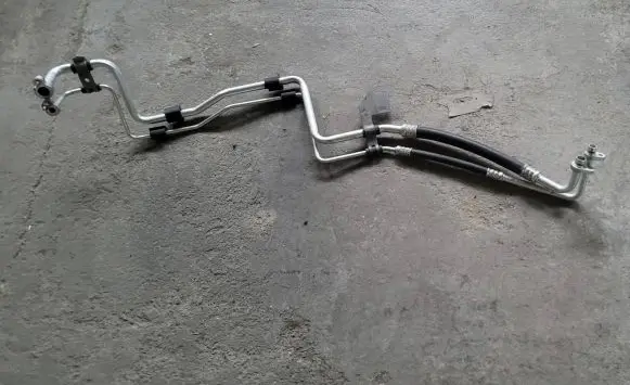 Renault Zoe Air conditioning (A/C) pipe/hose 295X48904R