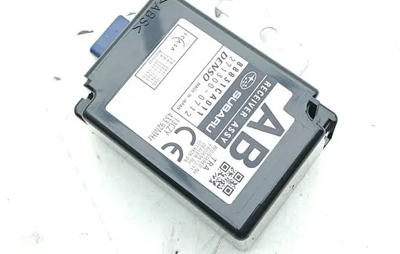 Toyota GT 86 Keyless (KESSY) go control unit/module 88831CA011 2713000712