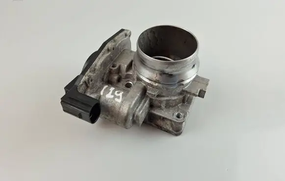 KIA Sorento Throttle valve 351002F900